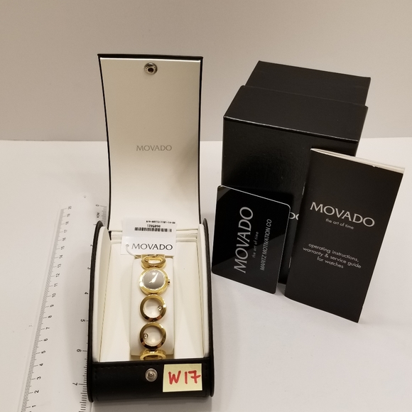 MOVADO WOMEN ONO GOLD PLATED STAILESS STEEL 6 DIAMOND SWISS WATCH Fresh Battery - Picture 5 of 15